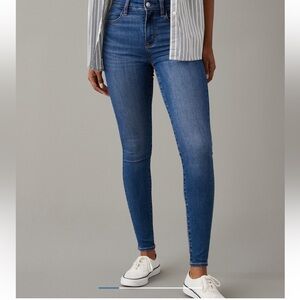 American Eagle GUC Next Level Stretch HR Jeggings Size 4X-Long in Brilliant Blue